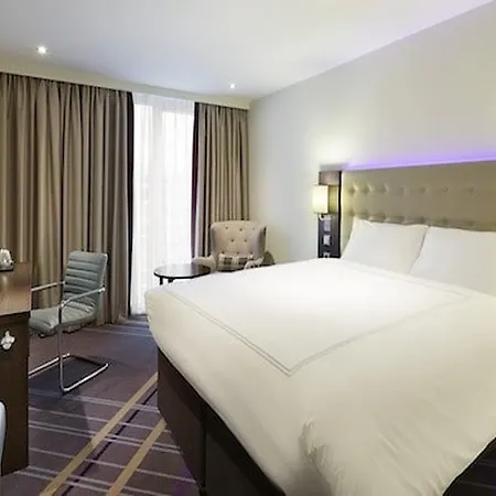 Express Stuttgart Airport, An Ihg Hotel