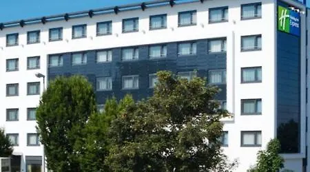 Express Stuttgart Airport, An Ihg Hotel