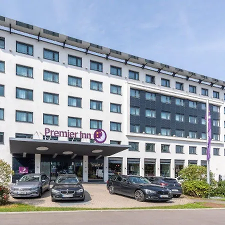 Hotell Express Stuttgart Airport, An Ihg 3*