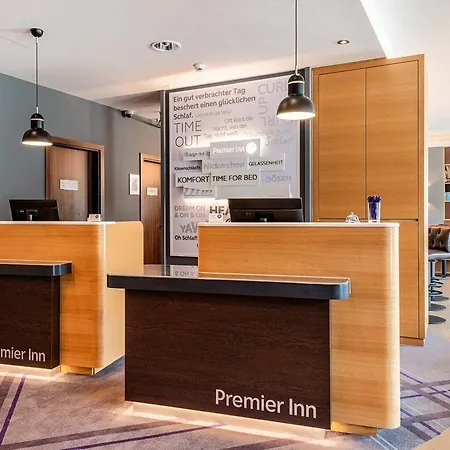 Hotell Express Stuttgart Airport, An Ihg 3*