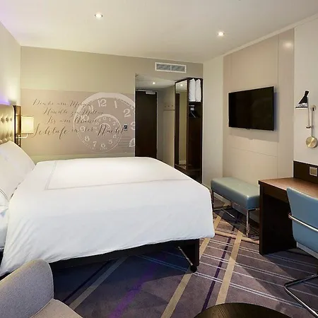 Express Stuttgart Airport, An Ihg Hotell 3*