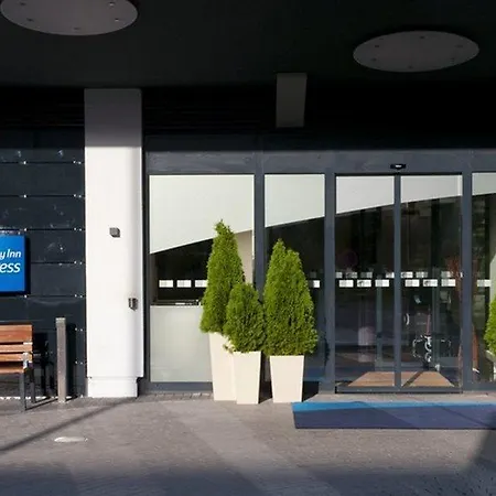 Hotell Express Stuttgart Airport, An Ihg