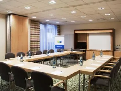 酒店 Express Stuttgart Airport, An Ihg 3*