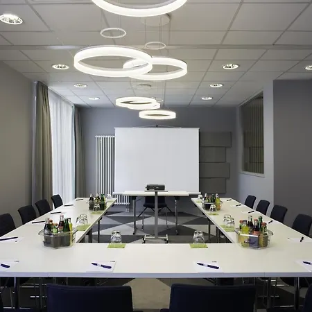 Express Stuttgart Airport, An Ihg Leinfelden-Echterdingen